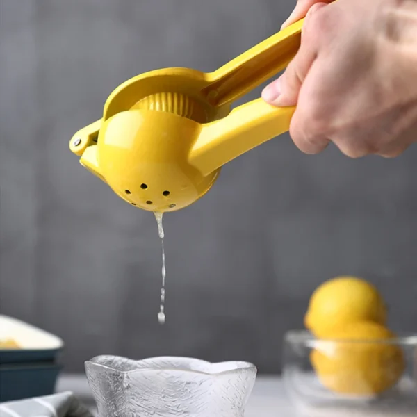 Aluminum Manual Lemon Squeezer - Image 3