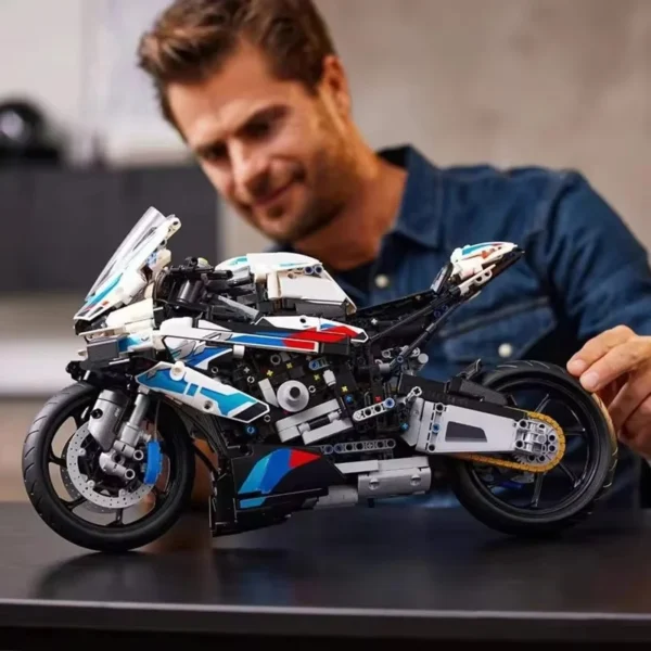 Expert Building Block Motorcycle - Image 3