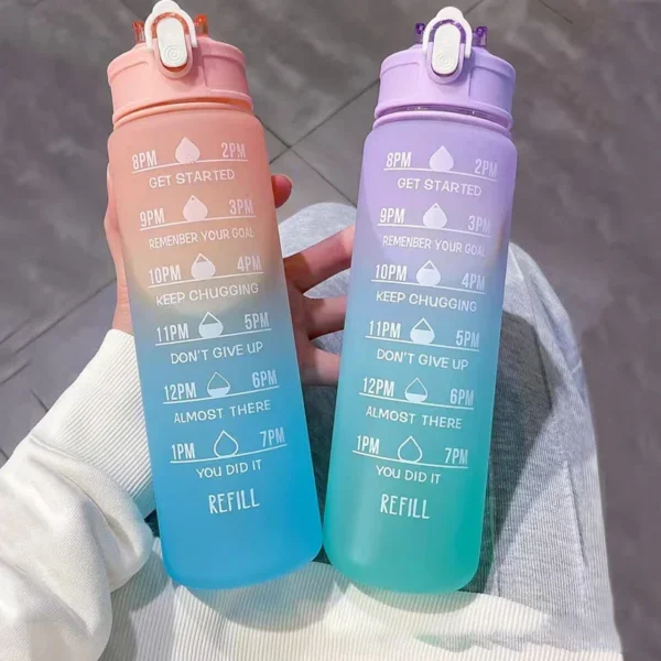 900ml Sports water Bottle High Temperature Resistant Graduated Straw